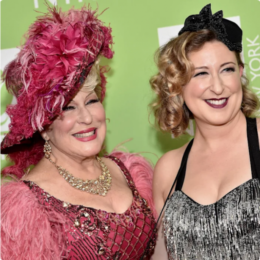 Bette Midler's daughter opens up about her 'homespun' wedding: 'My mom did all the flowers'