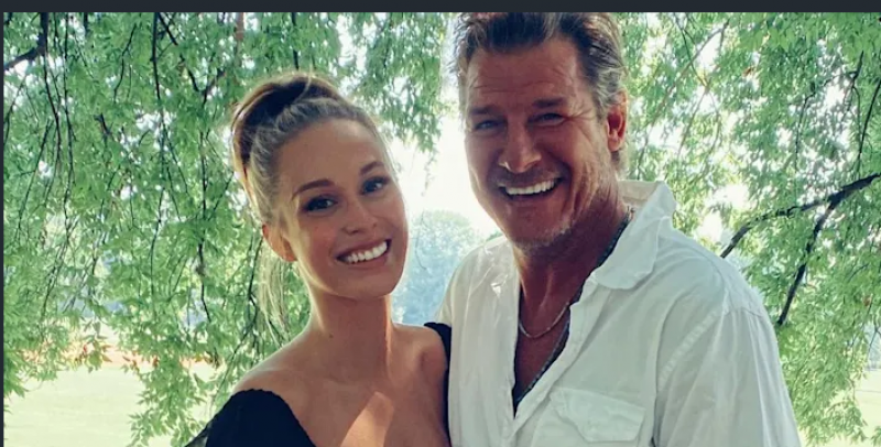 Ty Pennington and Kellee Merrell tie the knot! See her blazered wedding look