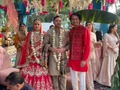 After 'secret' wedding, Tejashwi plans to host grand reception in Patna