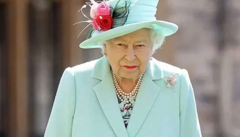 Queen finally receives good news with cousin's wedding announcement