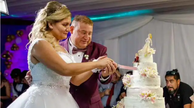 Viral News: Cannabis mixed in sister's wedding cake, relatives got drunk