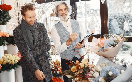 Julia Testa: Elevating Your Wedding with High-End Floral Design