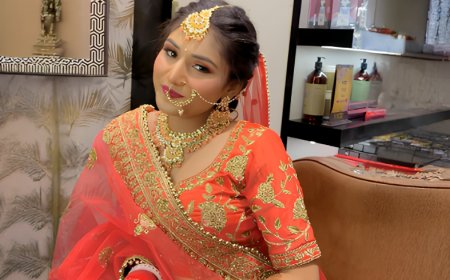 Vioz Salon, Sector 7 Dwarka, ₹18,000, South West Delhi