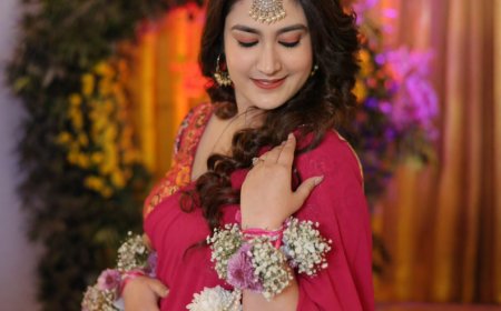 Grace Makeover by Kanchan Bhatia, Dwarka, ₹5,000, Delhi