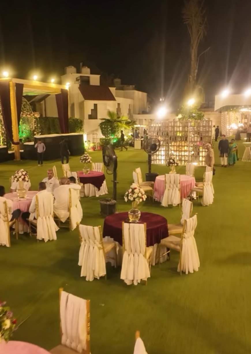 Divine Farms, Main Chattarpur Road, ₹2,75,000, Delhi