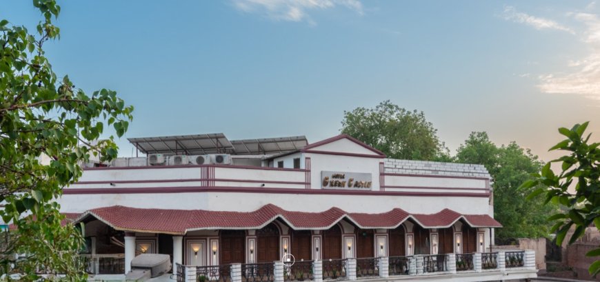 Hotel Green Castle, Kashmere Gate, ₹1,50,000, Old Delhi